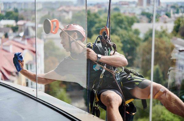 Nettoyage de façades en Haute-Vienne : Techniques et Innovations